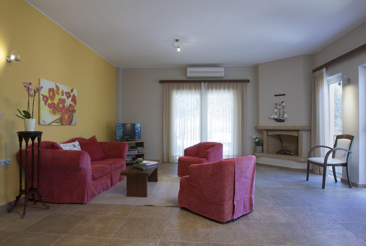 Istron Maisonettes With Private Pool מראה חיצוני תמונה